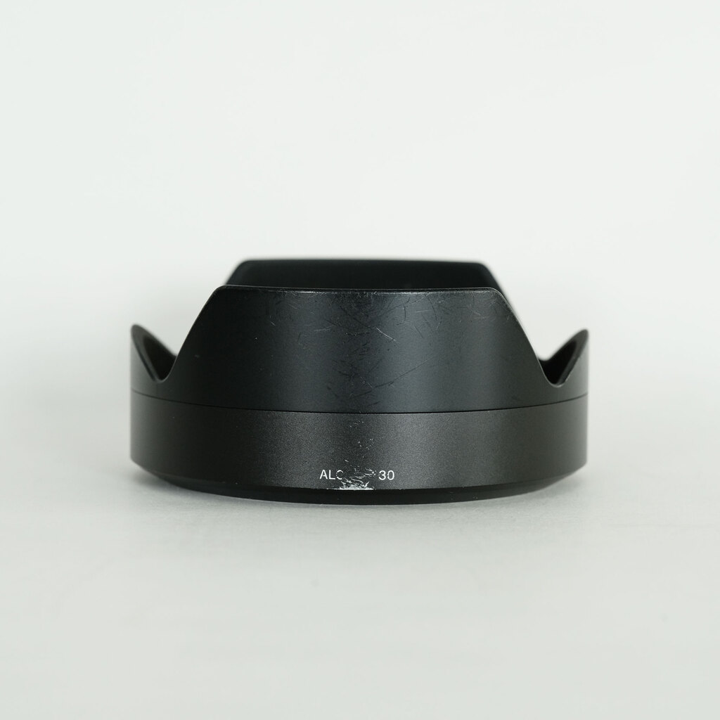 SONY Vario-Tessar T* FE 24-70mm F4 ZA OSS SEL2470Z SONY Vario-Tessar T* FE 24-70mm F4 ZA OSS SEL2470Z