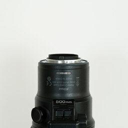 Nikon AF-S NIKKOR 500mm f/5.6E PF ED VR Nikon AF-S NIKKOR 500mm f/5.6E PF ED VR