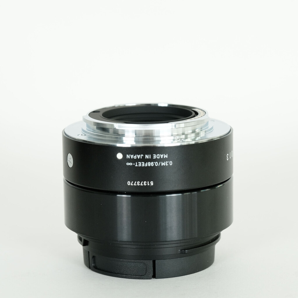 SIGMA A 30mm F2.8 DN (ソニーE用)ブラック SIGMA A 30mm F2.8 DN (ソニーE用)ブラック