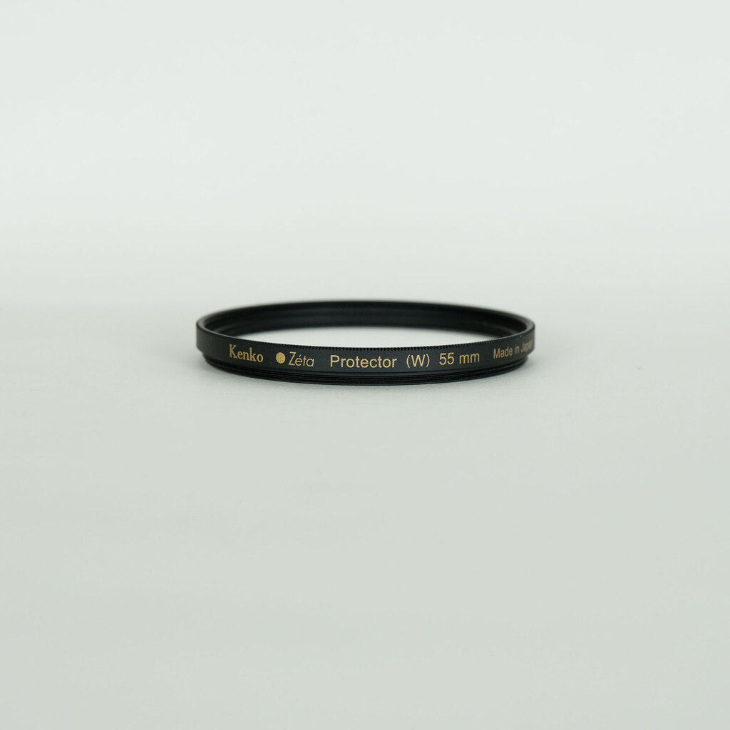 SONY Vario-Tessar T* E 16-70mm F4 ZA OSS SEL1670Z SONY Vario-Tessar T* E 16-70mm F4 ZA OSS SEL1670Z