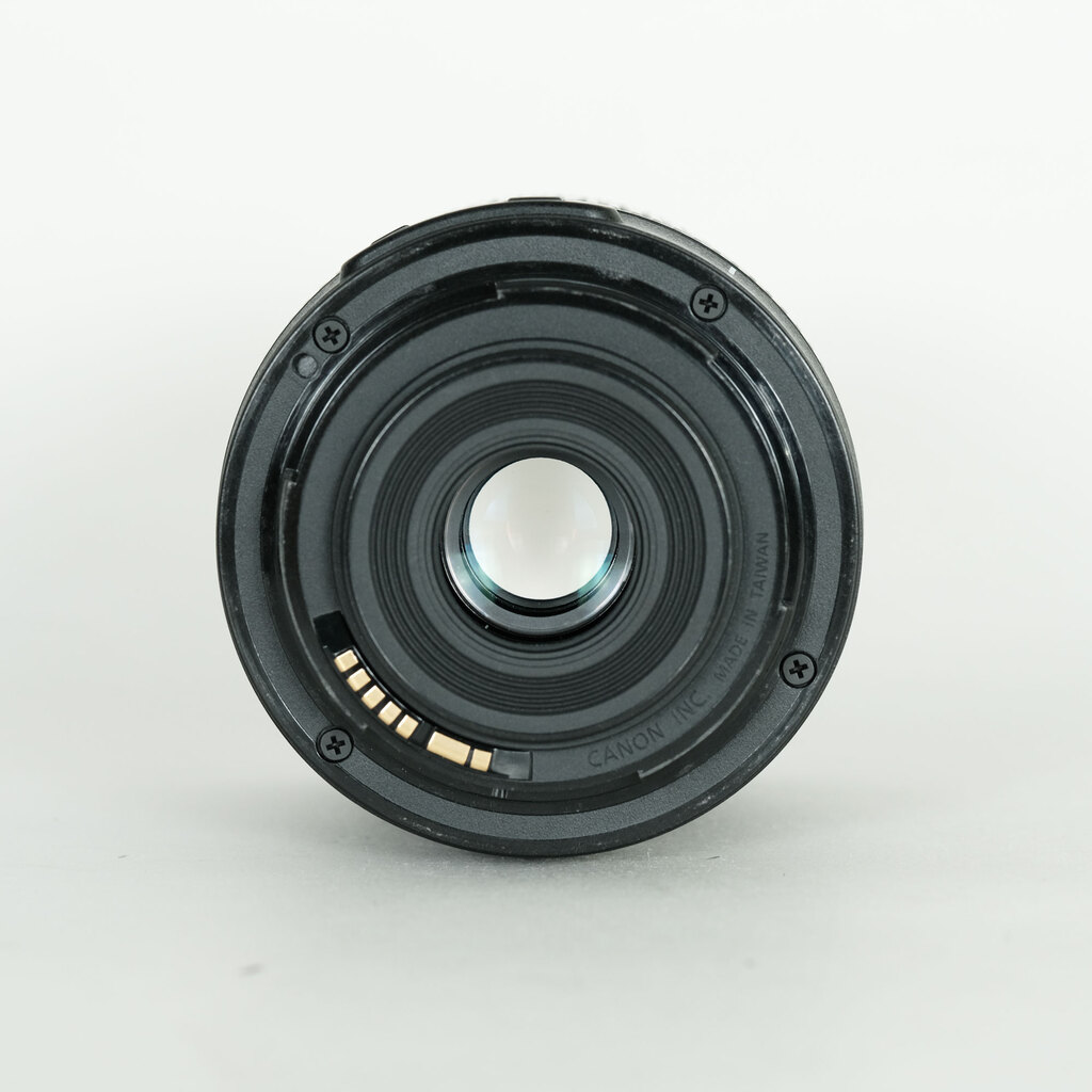 Canon EF-S18-55mm F3.5-5.6 IS STM Canon EF-S18-55mm F3.5-5.6 IS STM