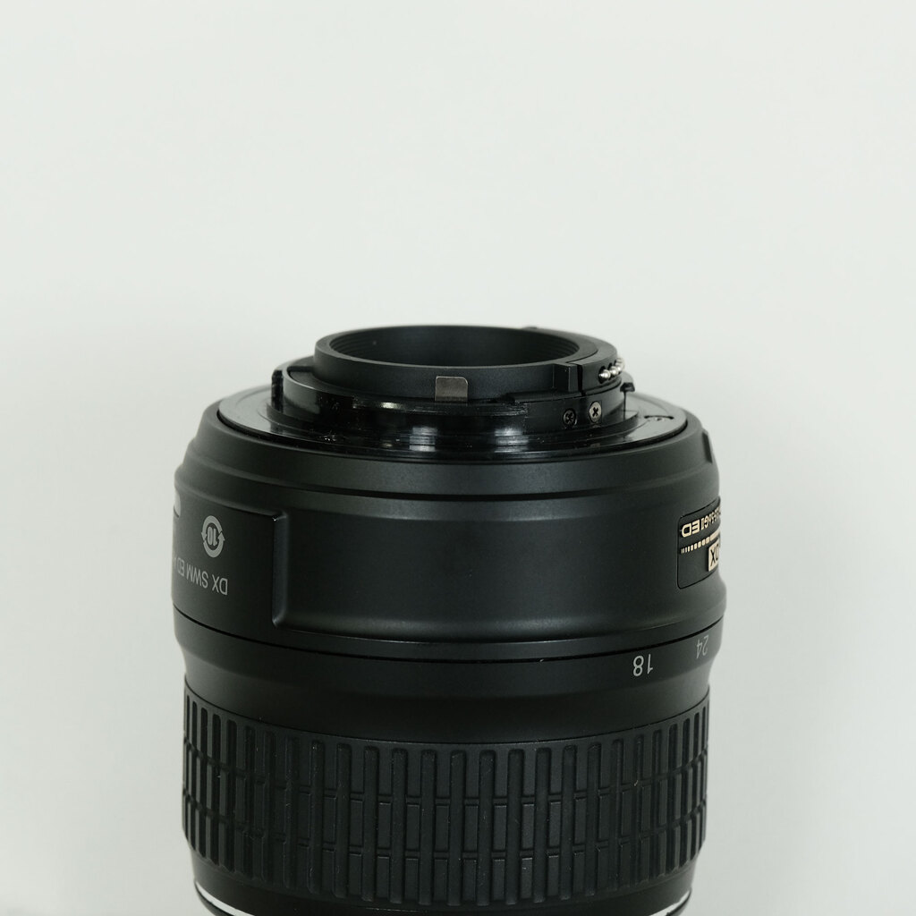 Nikon AF-S DX ED 18-55mm F3.5-5.6 GII ブラック Nikon AF-S DX ED 18-55mm F3.5-5.6 GII ブラック