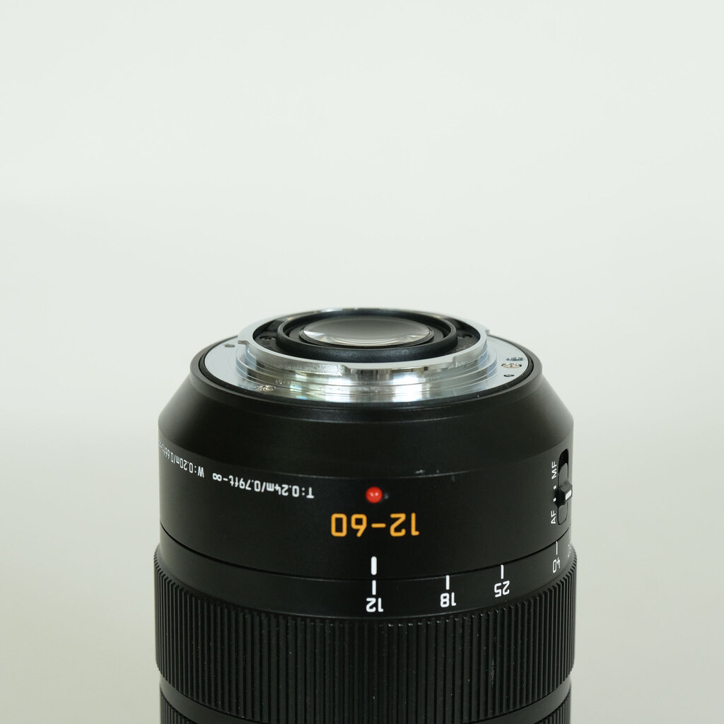 Panasonic LEICA DG VARIO-ELMARIT 12-60mm / F2.8-4.0 ASPH. / POWER O.I.S. Panasonic LEICA DG VARIO-ELMARIT 12-60mm / F2.8-4.0 ASPH. / POWER O.I.S.