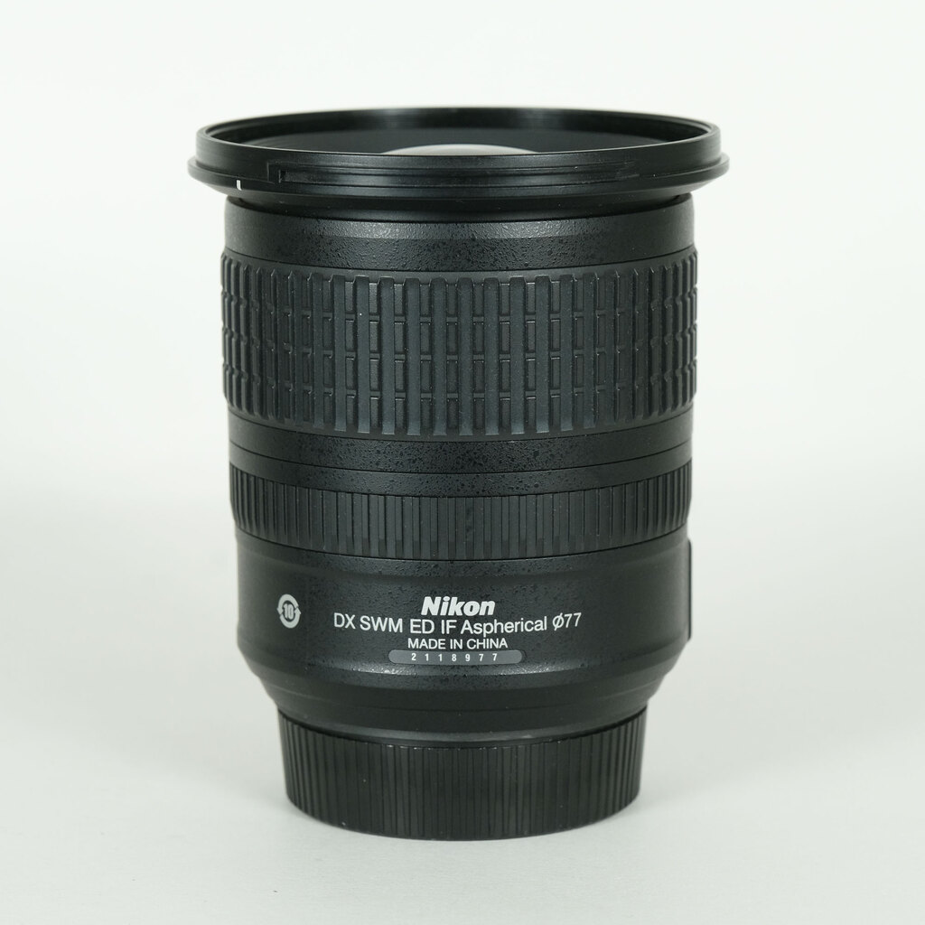 Nikon AF-S DX NIKKOR 10-24mm f/3.5-4.5G ED Nikon AF-S DX NIKKOR 10-24mm f/3.5-4.5G ED