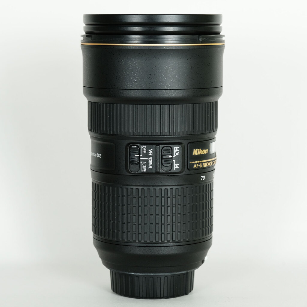 Nikon AF-S NIKKOR 24-70mm f/2.8E ED VR Nikon AF-S NIKKOR 24-70mm f/2.8E ED VR