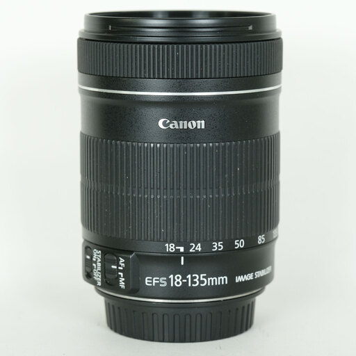 Canon EF-S18-135mm F3.5-5.6 IS
