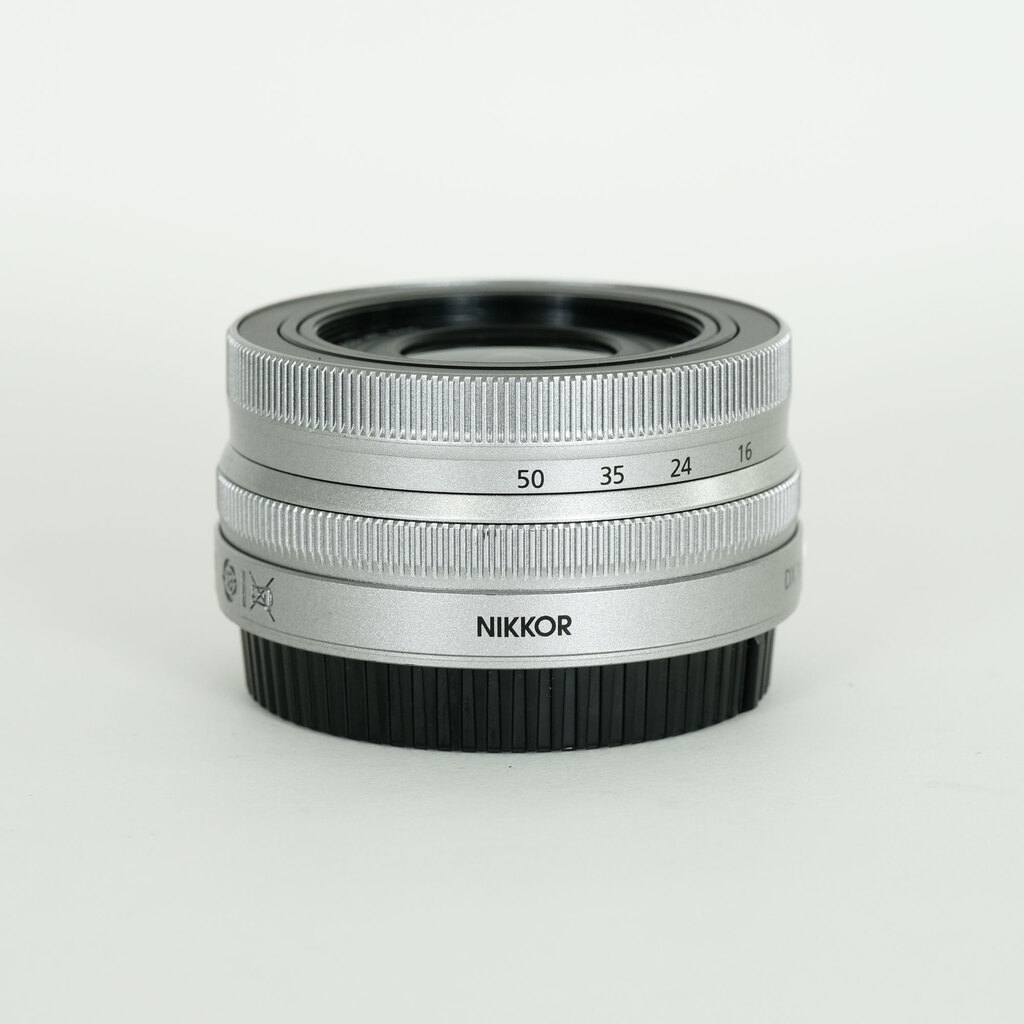 Nikon NIKKOR Z DX 16-50mm f/3.5-6.3 VR Nikon NIKKOR Z DX 16-50mm f/3.5-6.3 VR