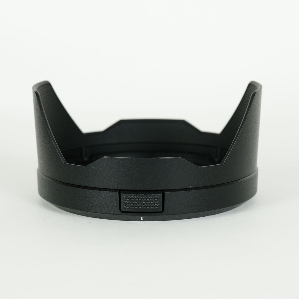 Panasonic LUMIX S 24-105mm F4 MACRO O.I.S. Panasonic LUMIX S 24-105mm F4 MACRO O.I.S.