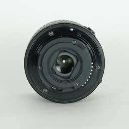 Nikon AF-P DX NIKKOR 18-55mm F3.5-5.6G VR Nikon AF-P DX NIKKOR 18-55mm F3.5-5.6G VR