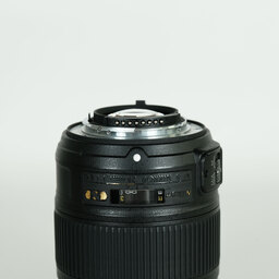 Nikon AF-S NIKKOR 28mm f/1.8G Nikon AF-S NIKKOR 28mm f/1.8G