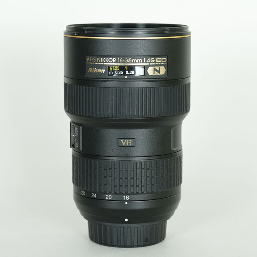Nikon AF-S NIKKOR 16-35mm F4 G ED VR
