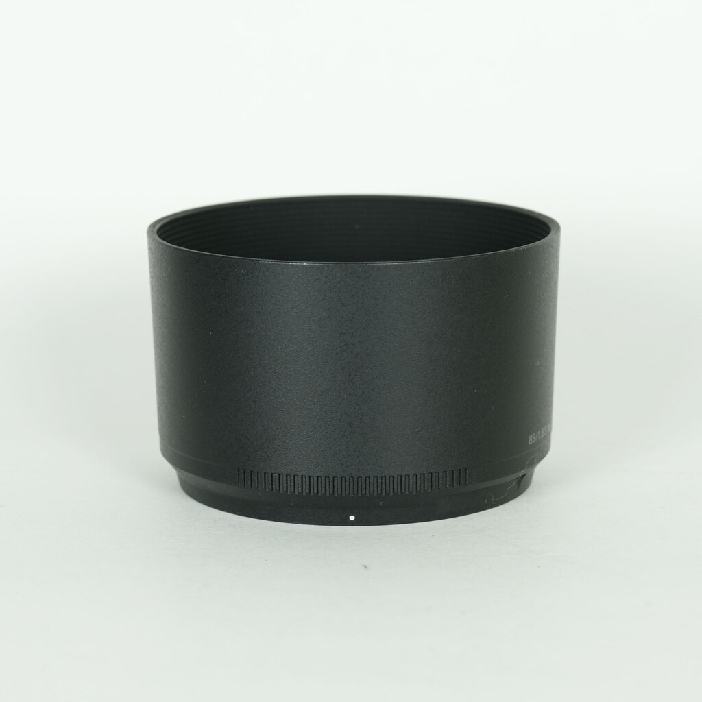 Nikon NIKKOR Z 85mm f/1.8 S Nikon NIKKOR Z 85mm f/1.8 S