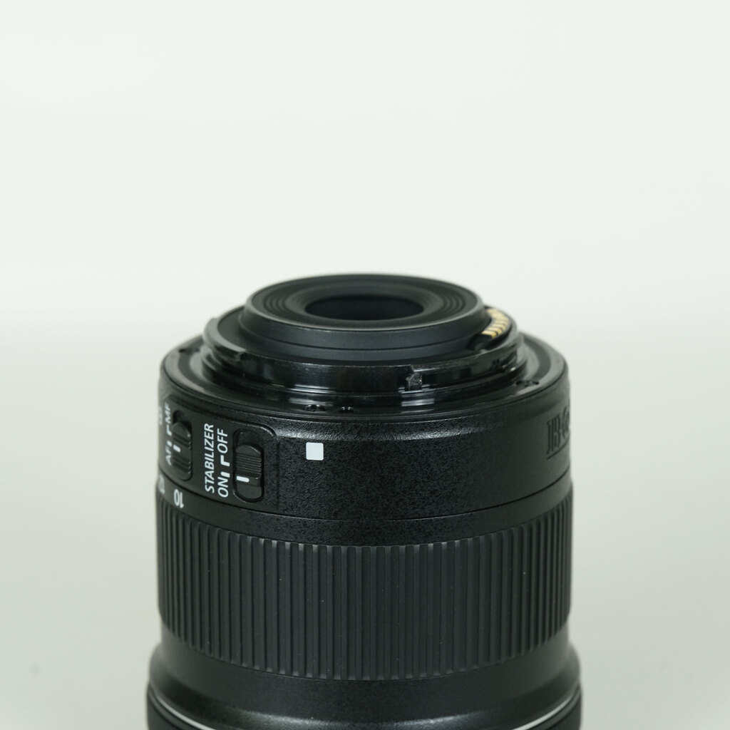 Canon EF-S10-18mm F4.5-5.6 IS STM