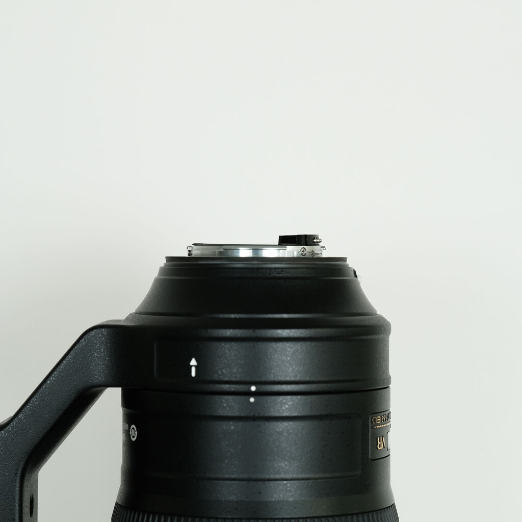 Nikon AF-S NIKKOR 200-500mm f/5.6E ED VR Nikon AF-S NIKKOR 200-500mm f/5.6E ED VR