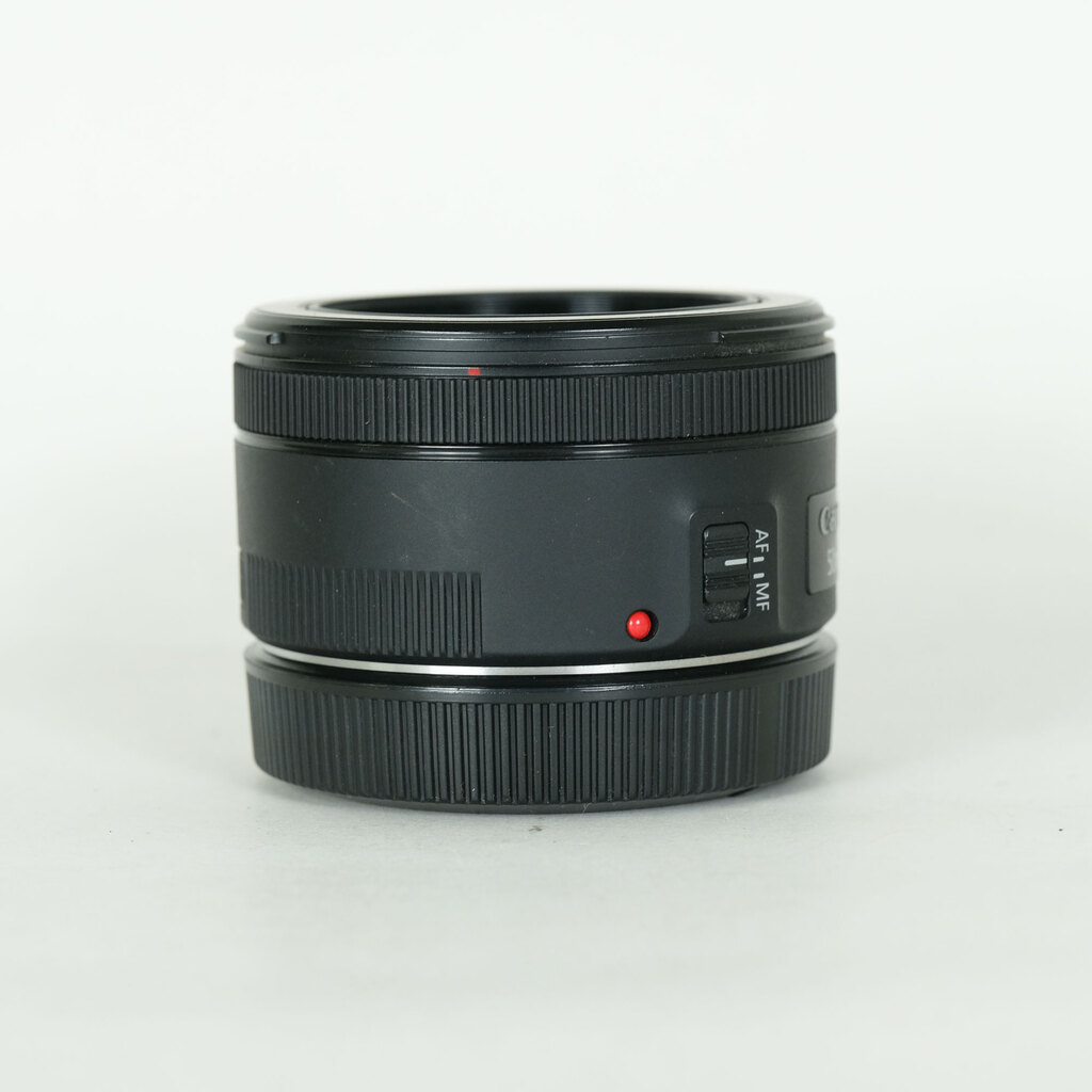 Canon EF50mm F1.8 STM Canon EF50mm F1.8 STM
