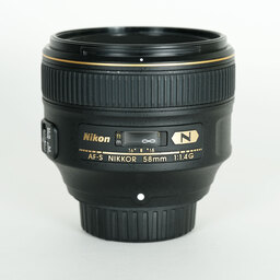 Nikon AF-S NIKKOR 58mm f/1.4G Nikon AF-S NIKKOR 58mm f/1.4G