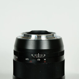 コシナ ツァイス Distagon T*1.4/35mm ZE ブラック