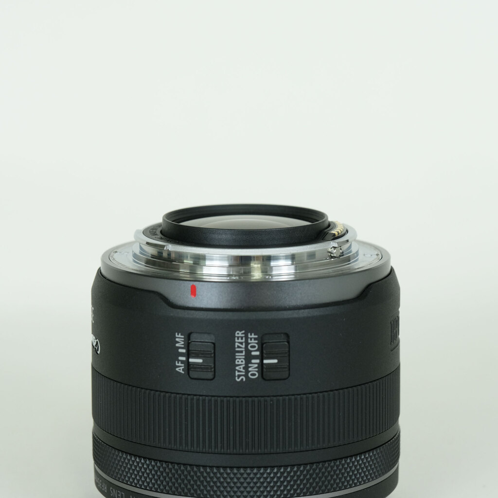 Canon RF35mm F1.8 MACRO IS STM