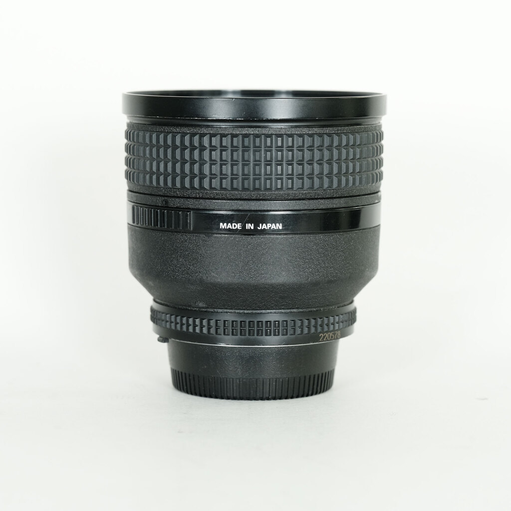 極美品 Ai AF Nikkor 85mm F1.4D IF ニッコール千夜一夜物語 - 第四十一夜 | Enjoyニコン | ニコン