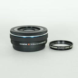 OLYMPUS M.ZUIKO DIGITAL ED 14-42mm F3.5-5.6 EZ ブラック OLYMPUS M.ZUIKO DIGITAL ED 14-42mm F3.5-5.6 EZ ブラック