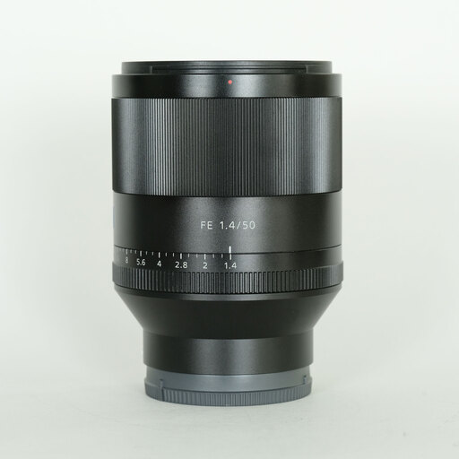 SONY Planar T* FE 50mm F1.4 ZA SEL50F14Z SONY Planar T* FE 50mm F1.4 ZA SEL50F14Z