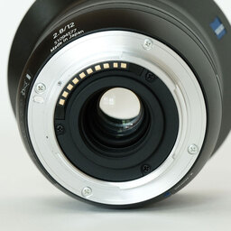 Carl Zeiss Touit 2.8/12 [フジフイルムX用]