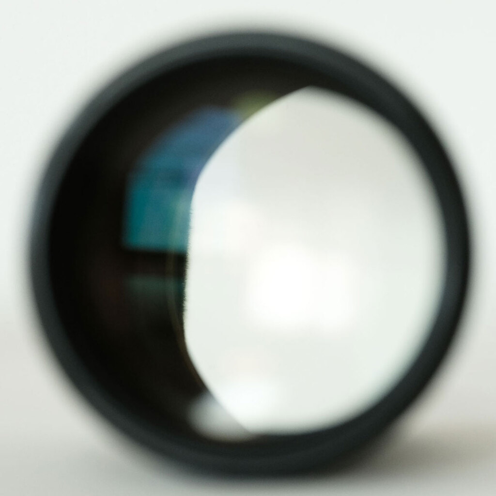 Canon EF135mm F2L USM Canon EF135mm F2L USM