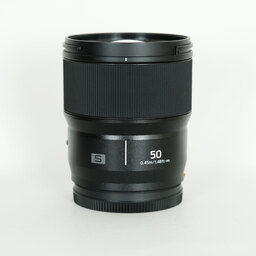 Panasonic LUMIX S 50mm F1.8 Panasonic LUMIX S 50mm F1.8