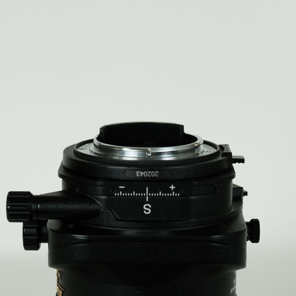 Nikon PC NIKKOR 19mm f/4E ED