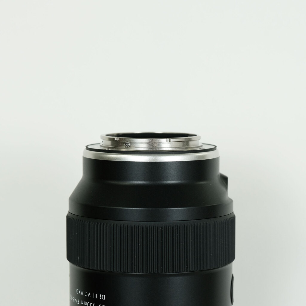 TAMRON 50-300mm F/4.5-6.3 Di III VC VXD (Model A069) [ソニーE用]