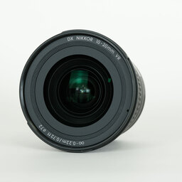 Nikon AF-P DX NIKKOR 10-20mm F4.5-5.6G VR Nikon AF-P DX NIKKOR 10-20mm F4.5-5.6G VR