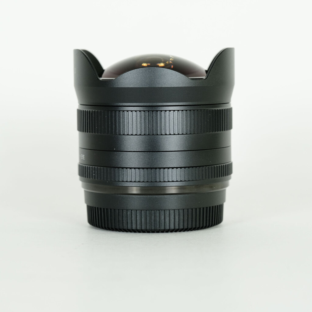 七工匠(7artisans)魚眼レンズ　7.5mm/f2.8 Fish-eye Amazon.co.jp: 【国内正規品】 七工匠 7Artisans 単焦点レンズ