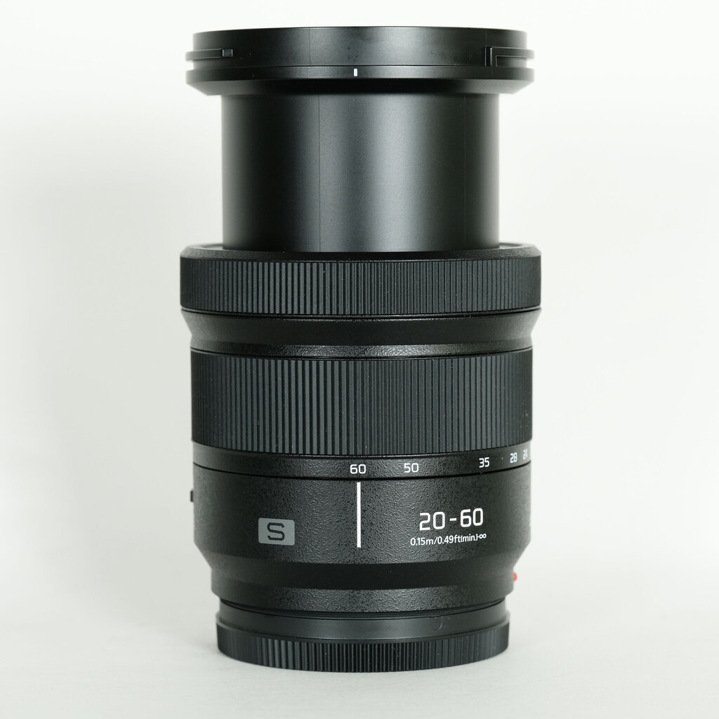 Panasonic LUMIX S 20-60mm F3.5-5.6 Panasonic LUMIX S 20-60mm F3.5-5.6