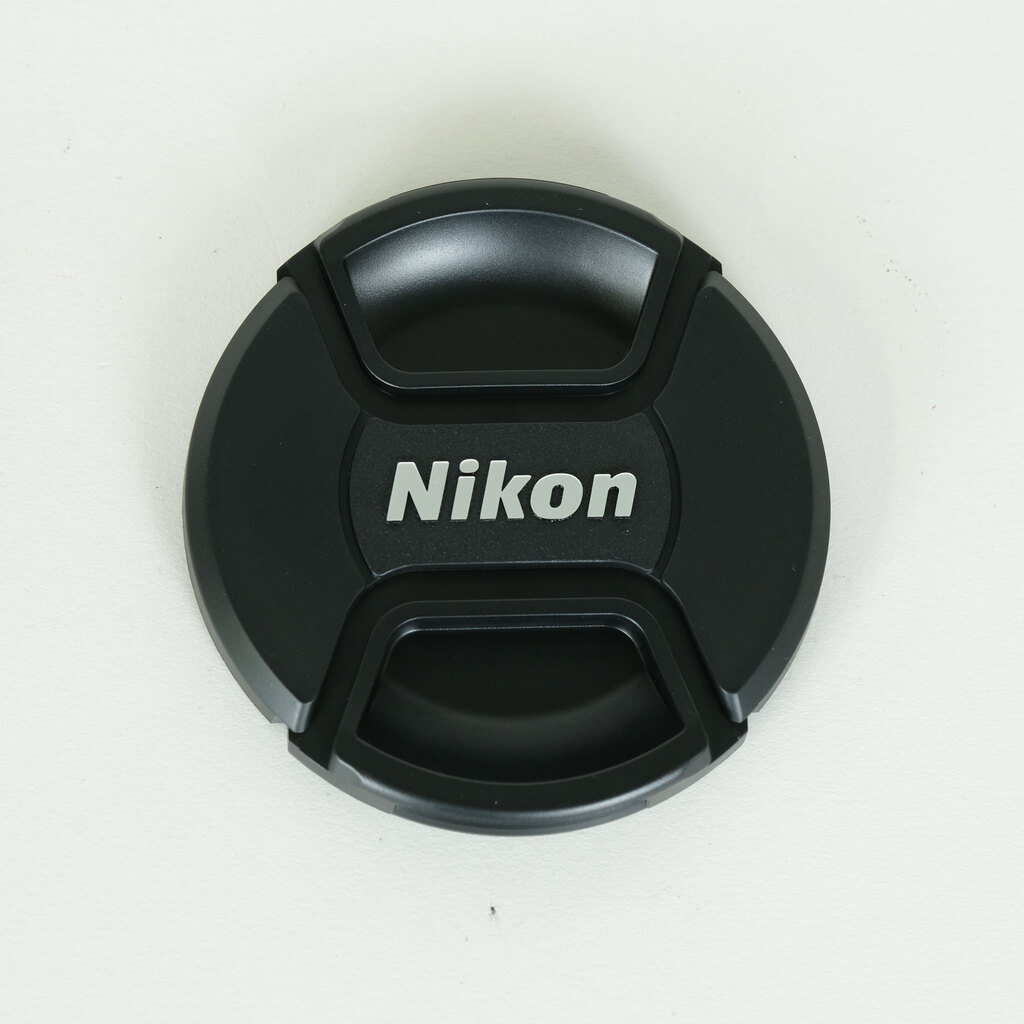 Nikon AF-P DX NIKKOR 10-20mm F4.5-5.6G VR Nikon AF-P DX NIKKOR 10-20mm F4.5-5.6G VR