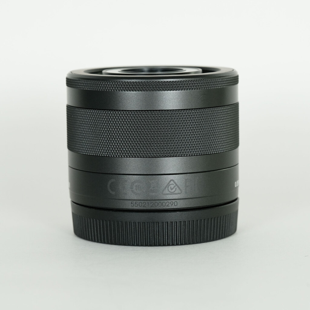 Canon EF-M28mm F3.5 マクロ IS STMの出品 | ONE SCENE（ワン