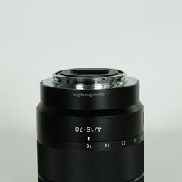 SONY Vario-Tessar T＊ E 16-70mm F4 ZA OSS SEL1670Z