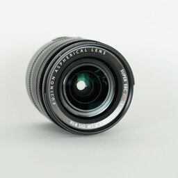 FUJIFILM XF18-55mmF2.8-4 R LM OIS