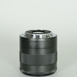 Canon EF-M18-55mm F3.5-5.6 IS STM Canon EF-M18-55mm F3.5-5.6 IS STM