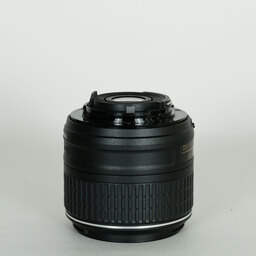 Nikon AF-S DX NIKKOR 18-55mm f3.5-5.6G VR II