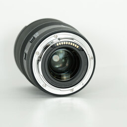 Panasonic LUMIX S 100mm F2.8 MACRO Panasonic LUMIX S 100mm F2.8 MACRO