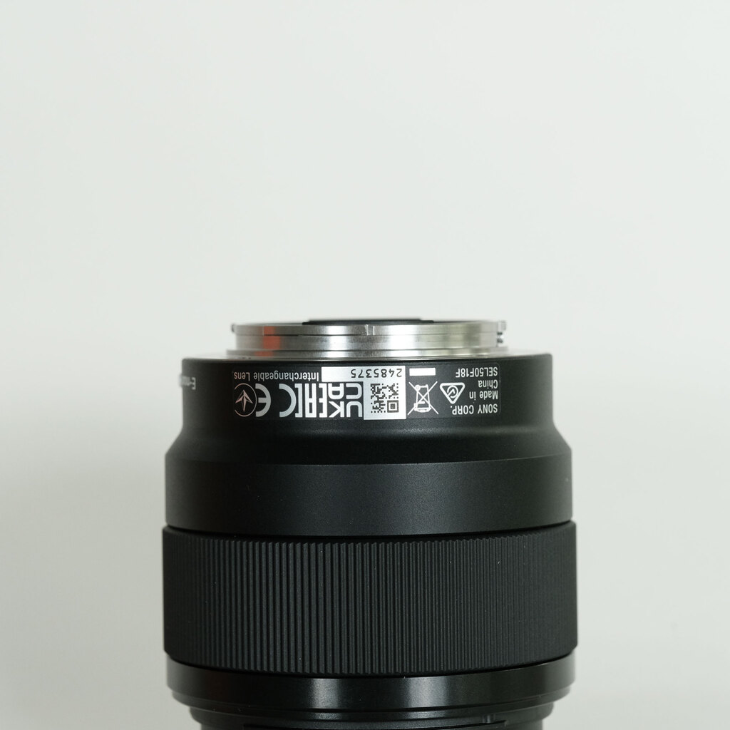 SONY FE 50mm F1.8 SEL50F18F SONY FE 50mm F1.8 SEL50F18F