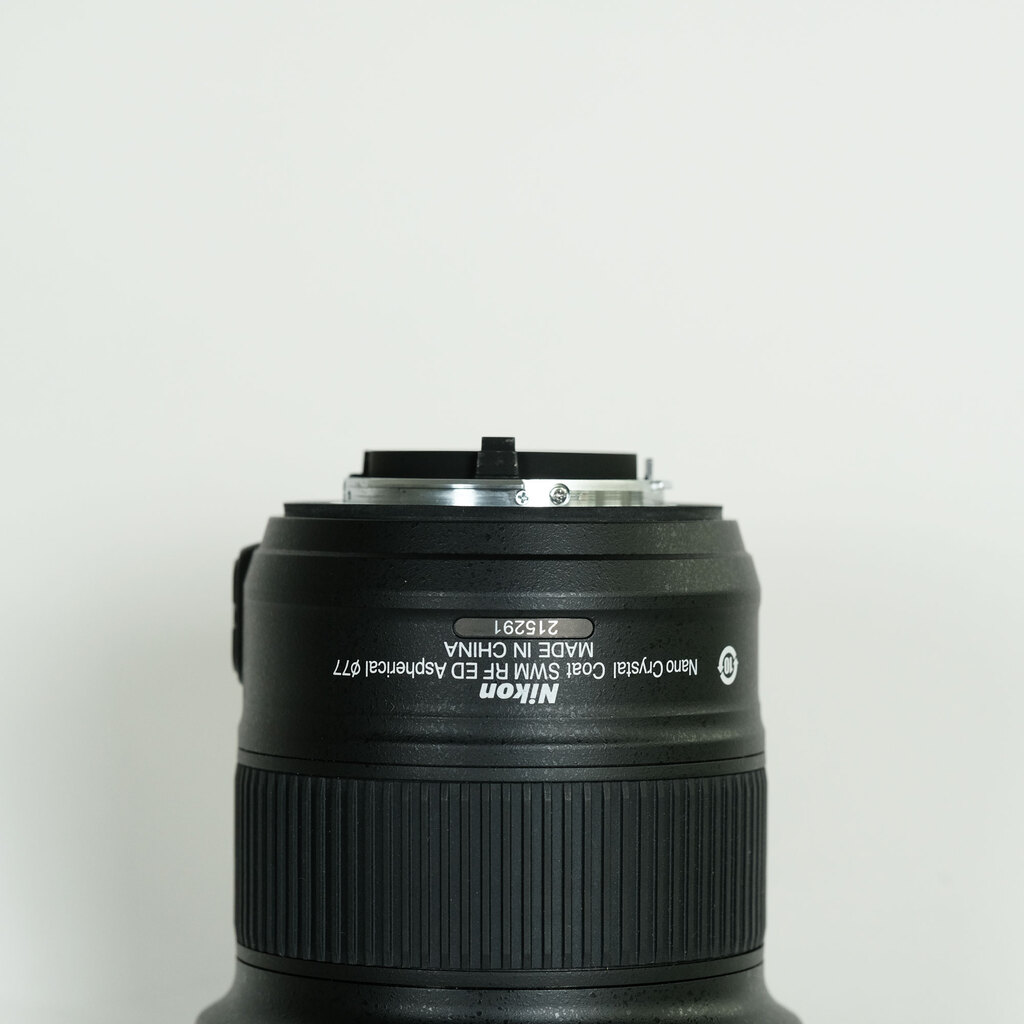 Nikon AF-S NIKKOR 20mm f/1.8G ED Nikon AF-S NIKKOR 20mm f/1.8G ED