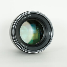 SONY FE 85mm F1.8 SEL85F18 SONY FE 85mm F1.8 SEL85F18