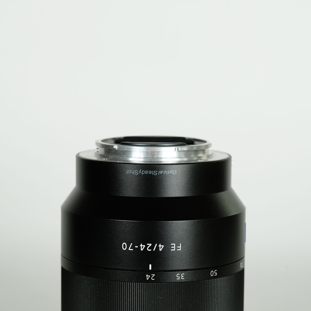 SONY Vario-Tessar T* FE 24-70mm F4 ZA OSS SEL2470Z SONY Vario-Tessar T* FE 24-70mm F4 ZA OSS SEL2470Z