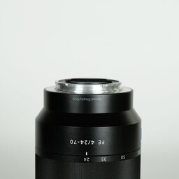 SONY Vario-Tessar T* FE 24-70mm F4 ZA OSS SEL2470Z SONY Vario-Tessar T* FE 24-70mm F4 ZA OSS SEL2470Z