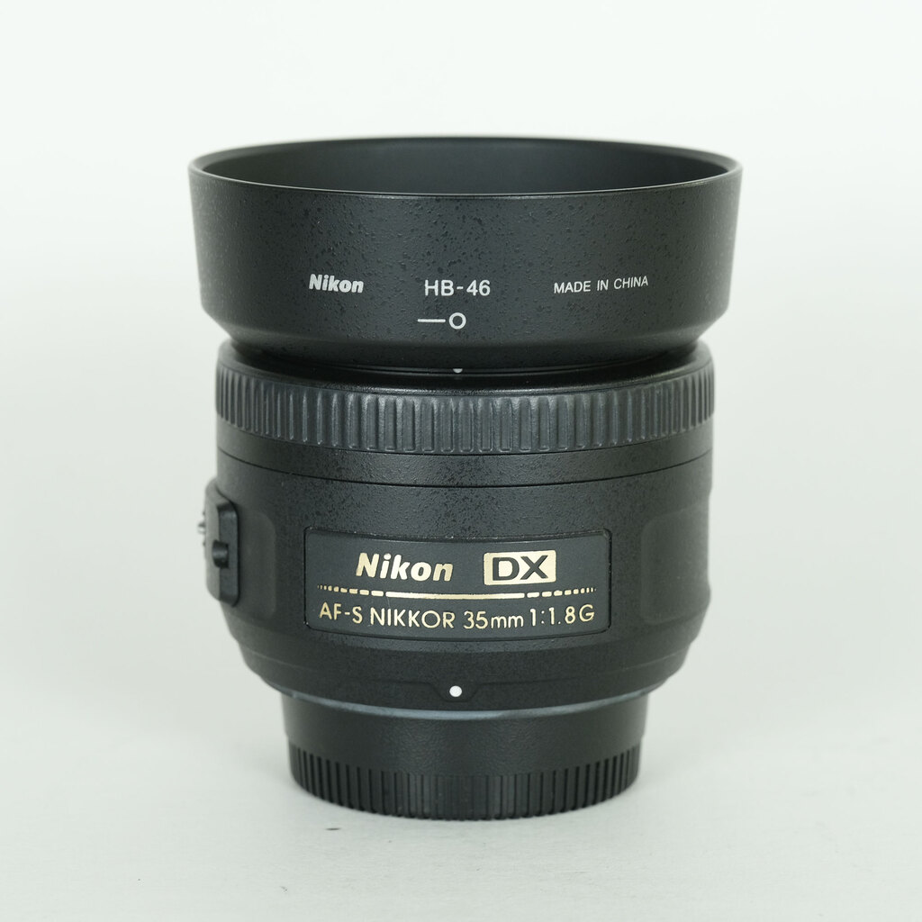 Nikon AF-S DX NIKKOR 35mm f/1.8G Nikon AF-S DX NIKKOR 35mm f/1.8G