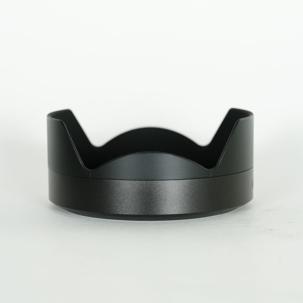 SONY Vario-Tessar T* FE 24-70mm F4 ZA OSS SEL2470Z SONY Vario-Tessar T* FE 24-70mm F4 ZA OSS SEL2470Z