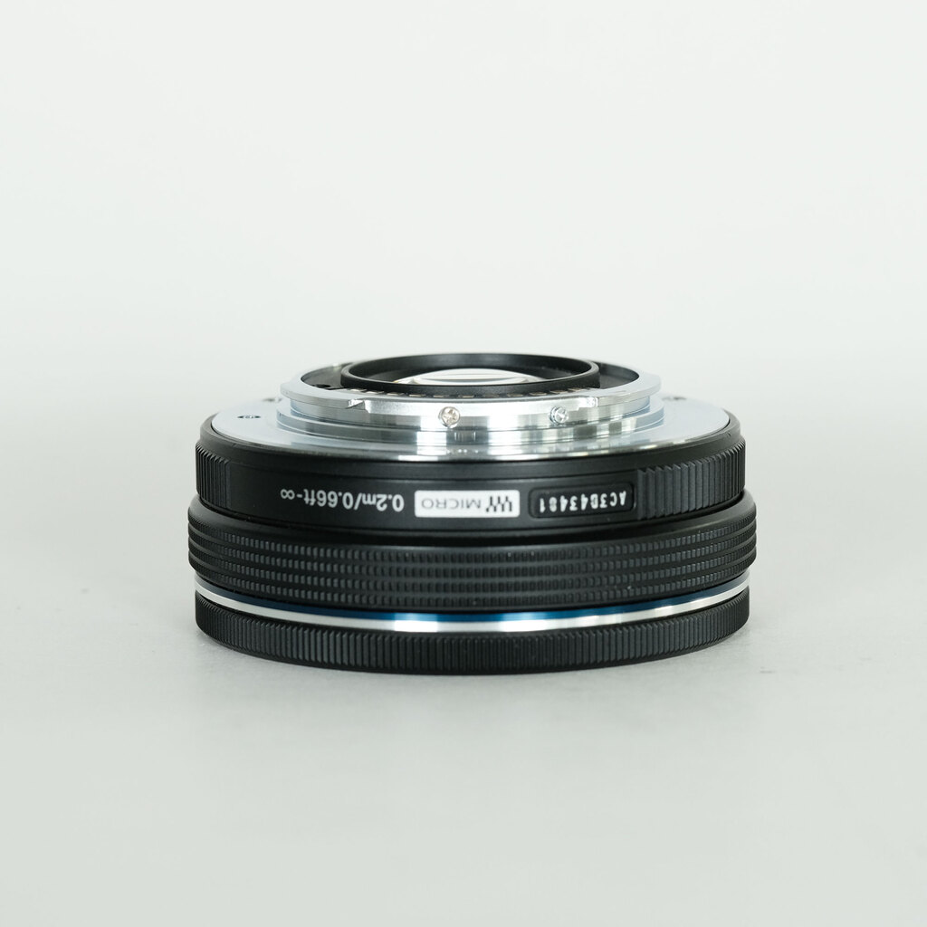 OLYMPUS M.ZUIKO DIGITAL ED 14-42mm F3.5-5.6 EZ ブラック