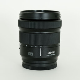 Panasonic LUMIX S 20-60mm F3.5-5.6 Panasonic LUMIX S 20-60mm F3.5-5.6