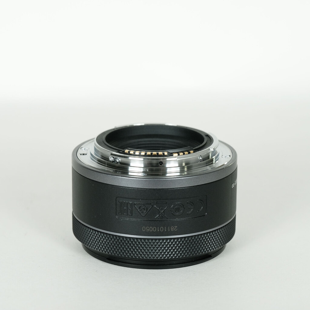 Canon RF50mm F1.8 STM Canon RF50mm F1.8 STM